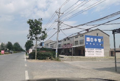 南京如何能保证墙体广告的醒目性？