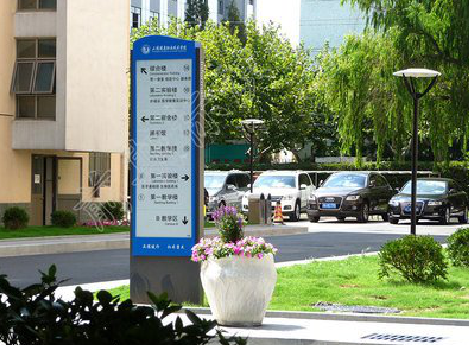 南京哪些因素影响宣传栏的制作？